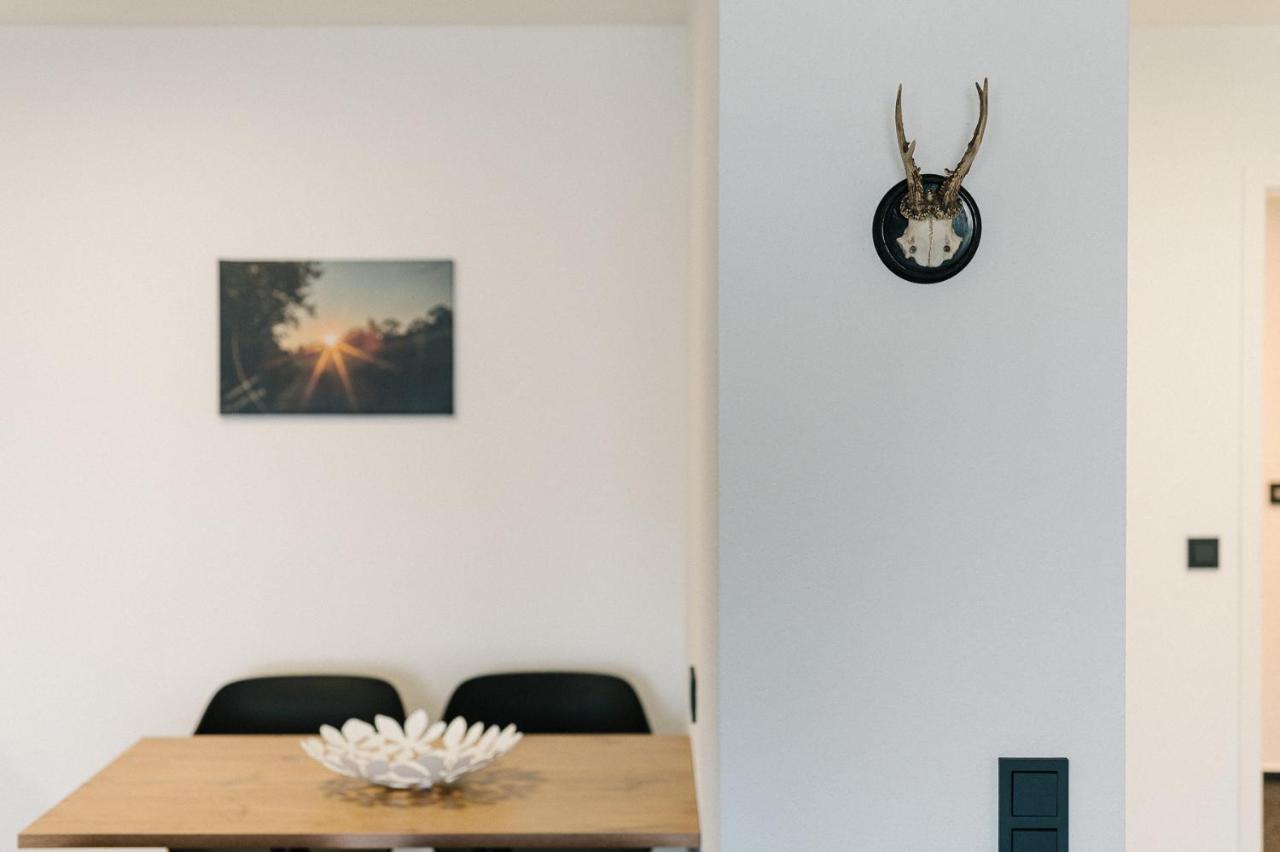 Moderne 2 Zi.-Fewo Blackforest Art Barrierefrei Naehe Freiburg Симонсвалд Екстериор снимка