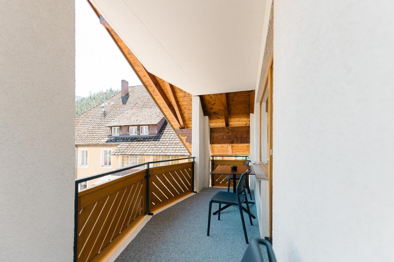 Moderne 2 Zi.-Fewo Blackforest Art Barrierefrei Naehe Freiburg Симонсвалд Екстериор снимка