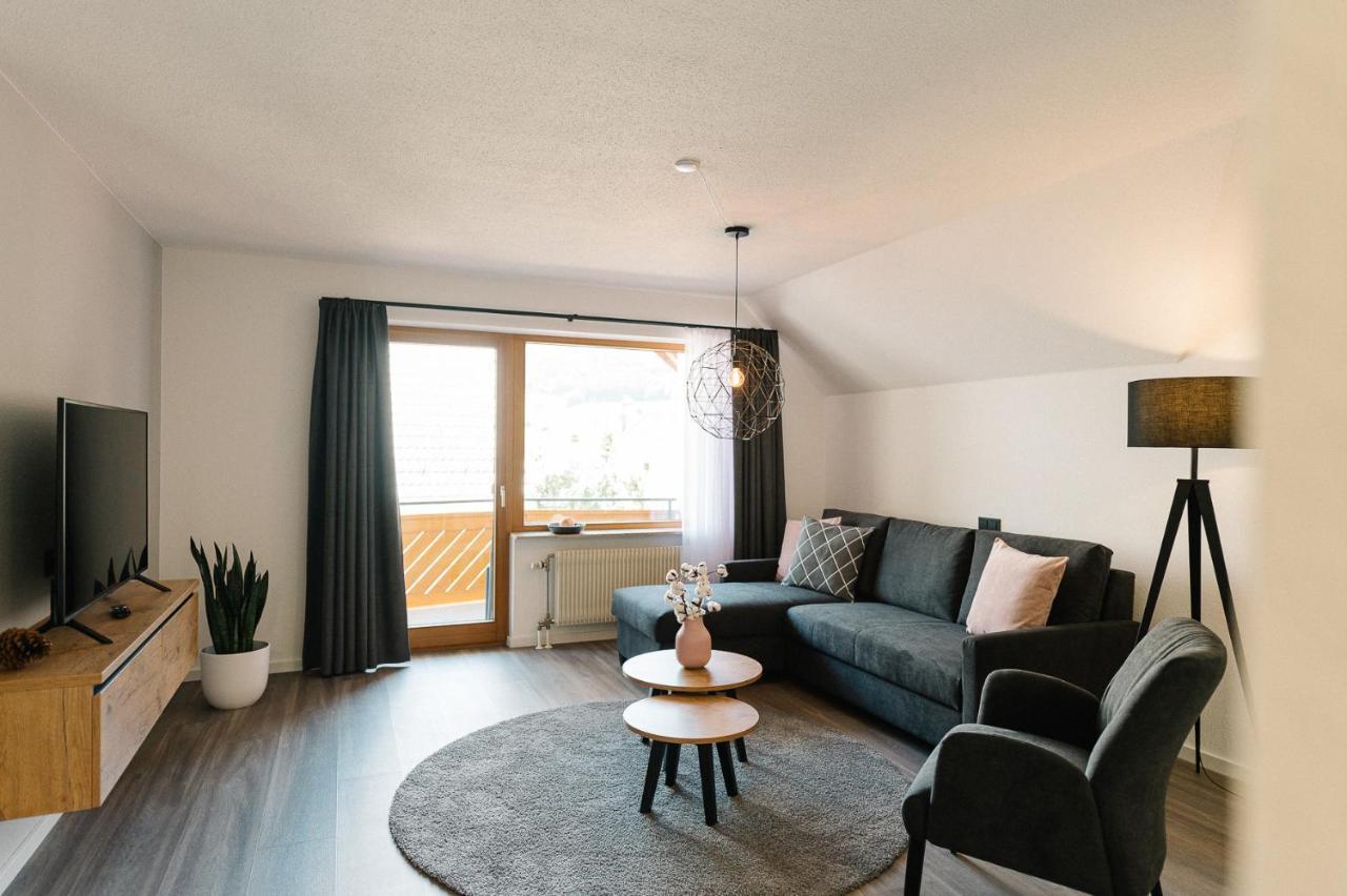 Moderne 2 Zi.-Fewo Blackforest Art Barrierefrei Naehe Freiburg Симонсвалд Екстериор снимка