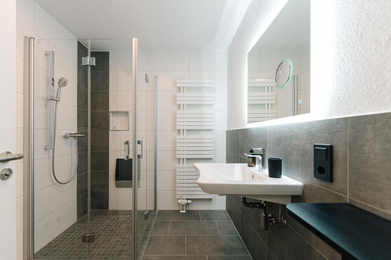 Moderne 2 Zi.-Fewo Blackforest Art Barrierefrei Naehe Freiburg Симонсвалд Екстериор снимка